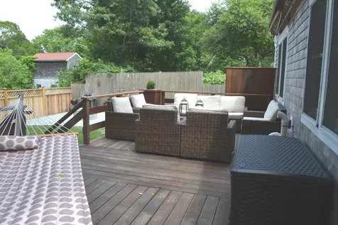 83 Lake Street Vineyard Haven MA 02568