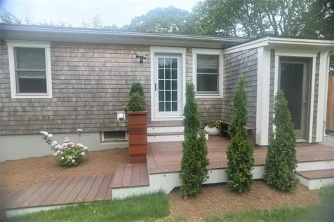83 Lake Street Vineyard Haven MA 02568
