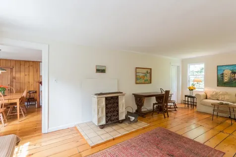 363 Lamberts Cove Road West Tisbury MA 02575