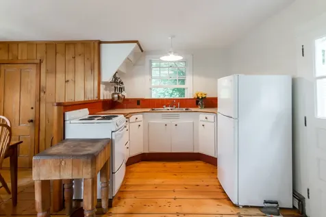 363 Lamberts Cove Road West Tisbury MA 02575