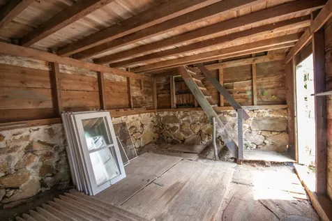 363 Lamberts Cove Road West Tisbury MA 02575