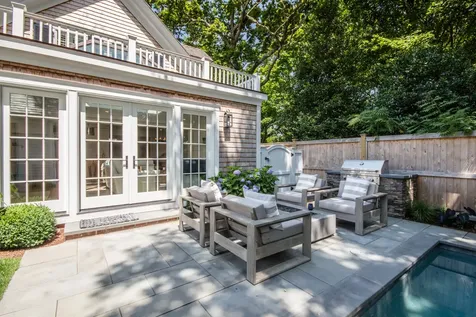 16 Pent Lane Edgartown MA 02539