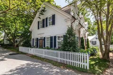 16 Pent Lane Edgartown MA 02539
