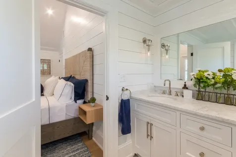 16 Pent Lane Edgartown MA 02539
