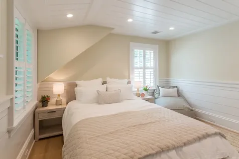 16 Pent Lane Edgartown MA 02539