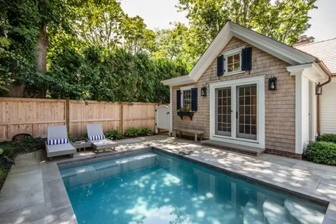 16 Pent Lane Edgartown MA 02539