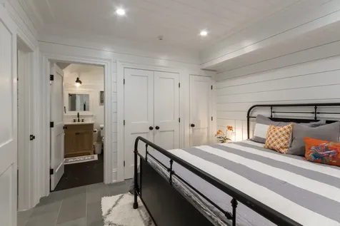 16 Pent Lane Edgartown MA 02539
