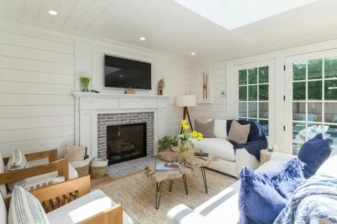 16 Pent Lane Edgartown MA 02539
