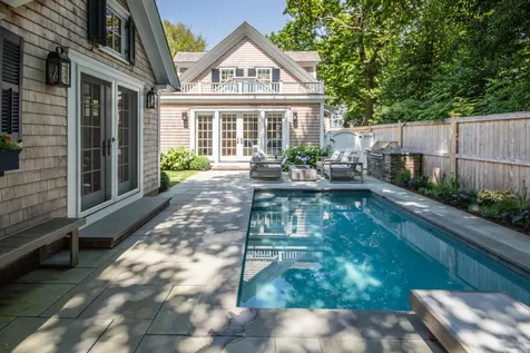 16 Pent Lane Edgartown MA 02539