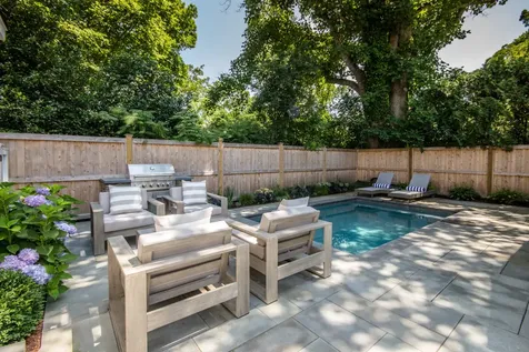 16 Pent Lane Edgartown MA 02539