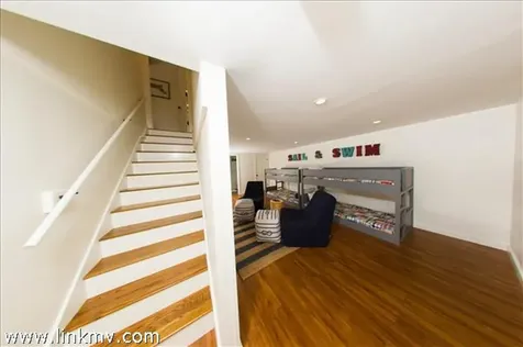 51 Old Purchase Road Edgartown MA 02539