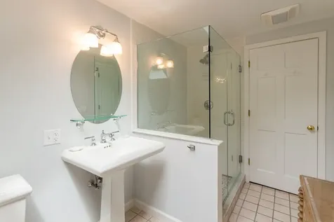 19 Robins Nest Road Edgartown MA 02539