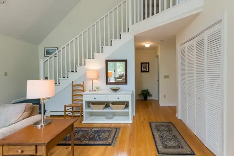 19 Robins Nest Road Edgartown MA 02539
