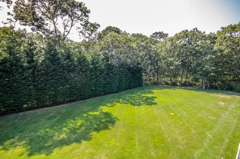 42 Holly Bear Lane Edgartown MA 02539