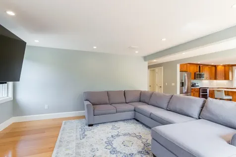 42 Holly Bear Lane Edgartown MA 02539