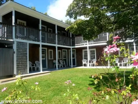 20 Peases Point Way Edgartown MA 02539