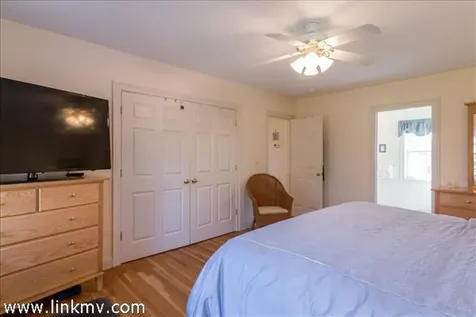 59 Schoolhouse Road Edgartown MA 02539