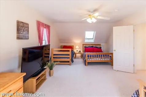 59 Schoolhouse Road Edgartown MA 02539