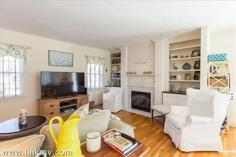 59 Schoolhouse Road Edgartown MA 02539