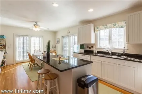 59 Schoolhouse Road Edgartown MA 02539