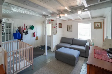 112 Dukes County Avenue Oak Bluffs MA 02557