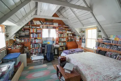 112 Dukes County Avenue Oak Bluffs MA 02557