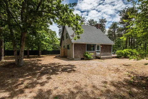 81 Marthas Road Edgartown MA 02539