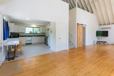 81 Marthas Road Edgartown MA 02539