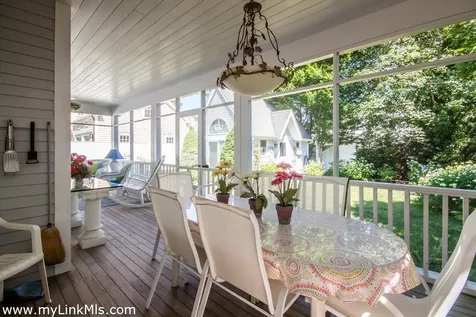 95 School Street Edgartown MA 02539