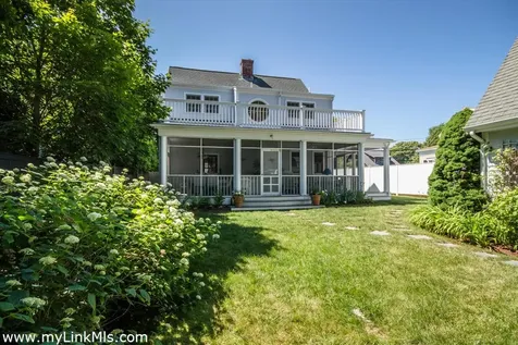 95 School Street Edgartown MA 02539