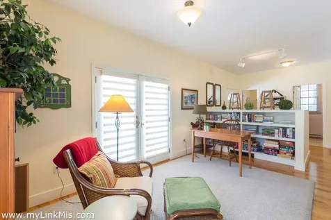 95 School Street Edgartown MA 02539