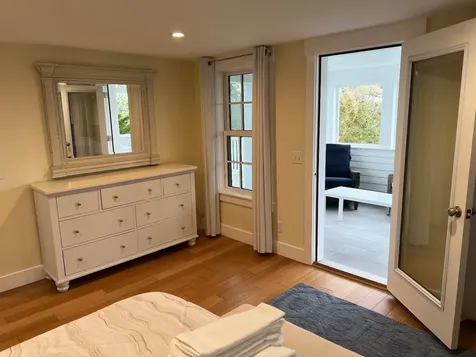 111 Eastville Avenue Oak Bluffs MA 02557