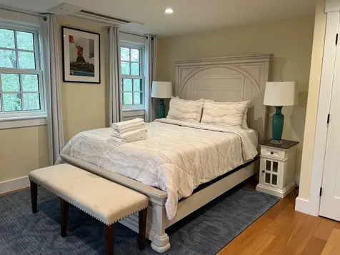 111 Eastville Avenue Oak Bluffs MA 02557