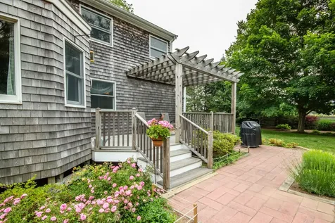 5 Marchants Path Edgartown MA 02539