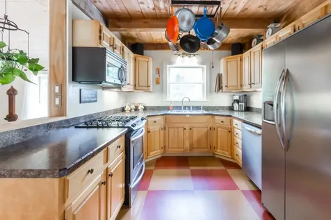 5 Marchants Path Edgartown MA 02539