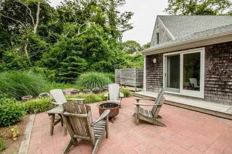 5 Marchants Path Edgartown MA 02539
