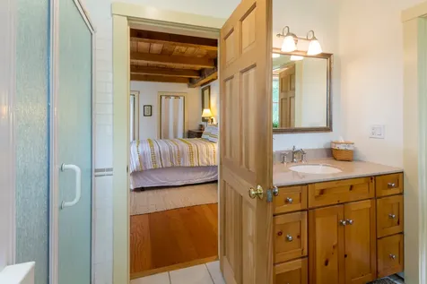 5 Marchants Path Edgartown MA 02539