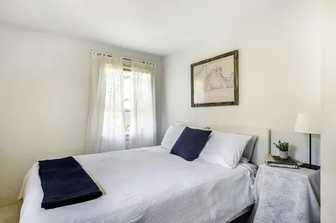 14 Rose Avenue Oak Bluffs MA 02557
