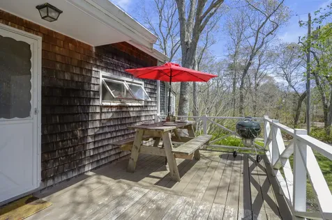 14 Rose Avenue Oak Bluffs MA 02557