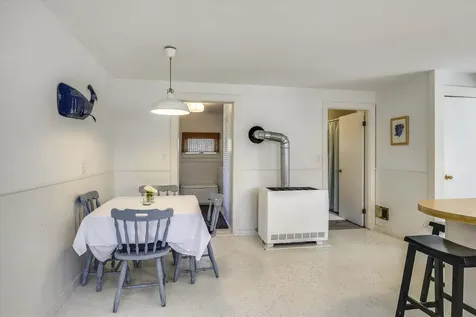 14 Rose Avenue Oak Bluffs MA 02557