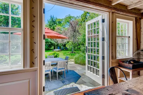 5 Stillpoint Meadows Road West Tisbury MA 02575
