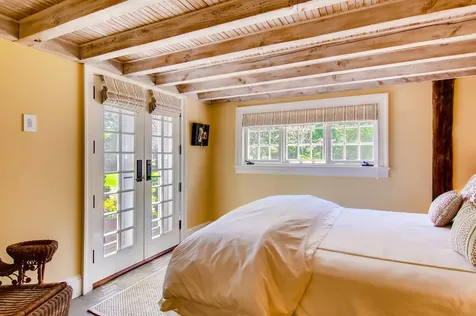 5 Stillpoint Meadows Road West Tisbury MA 02575