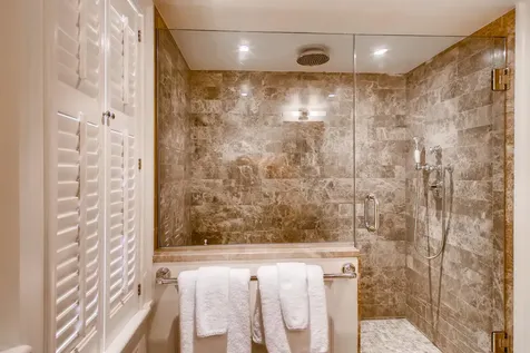 5 Stillpoint Meadows Road West Tisbury MA 02575