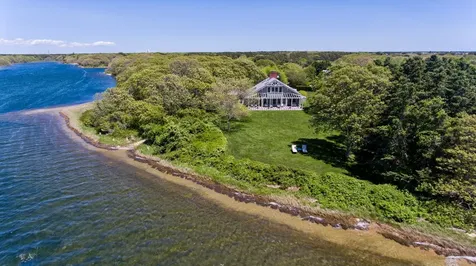 86 Turkeyland Cove Road Edgartown MA 02539
