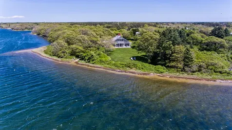86 Turkeyland Cove Road Edgartown MA 02539