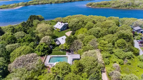 86 Turkeyland Cove Road Edgartown MA 02539