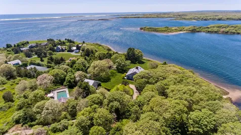 86 Turkeyland Cove Road Edgartown MA 02539
