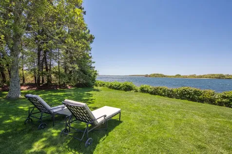 86 Turkeyland Cove Road Edgartown MA 02539