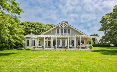 86 Turkeyland Cove Road Edgartown MA 02539