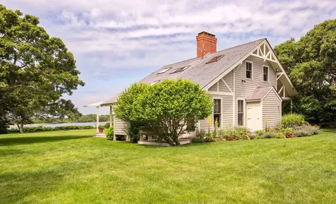 86 Turkeyland Cove Road Edgartown MA 02539